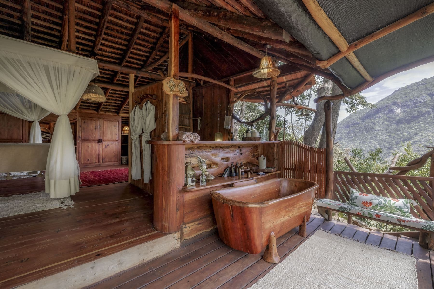 Samburu suite bathroom